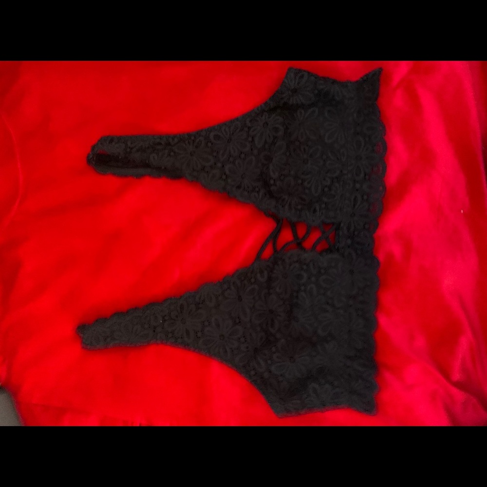 COPY - Victoria’s Secret Black lace bralette